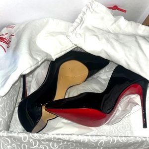 Hot Chick Christian Louboutin